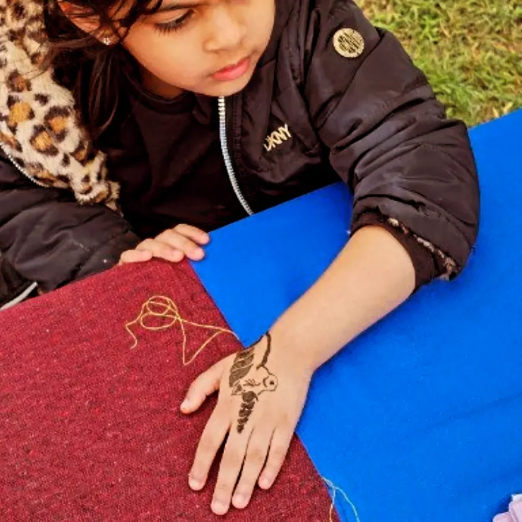 venya.henna.atx_1745136927_3614793001504158093_74168890034